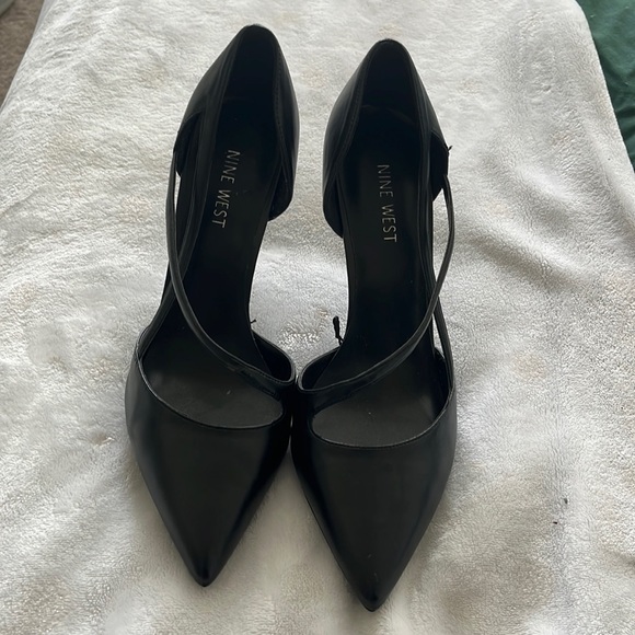 Nine West Shoes - Nine West black heels